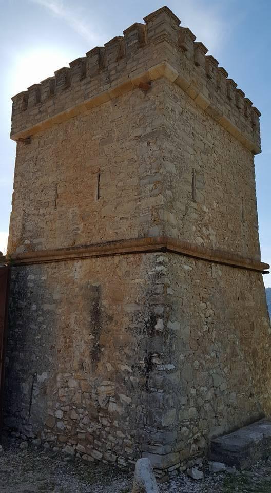 La Torretta merlata